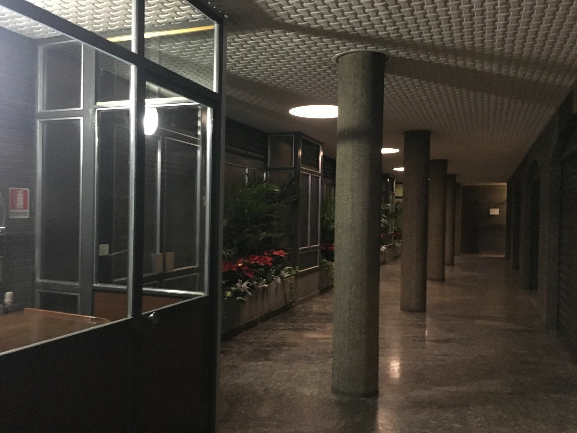 齐比鲁法尔科内大街公寓 米兰 外观 照片